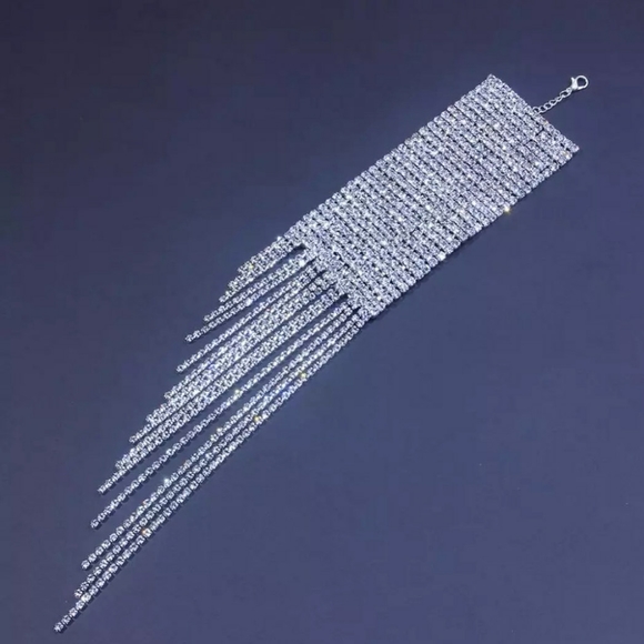 🎀 Sparkling Tassel Rhinestone Bracelet - Picture 4 of 7